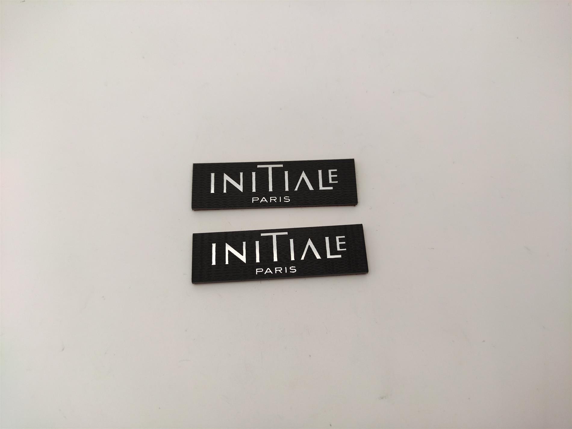 Renault initiale paris siyah logo - Görsel 1