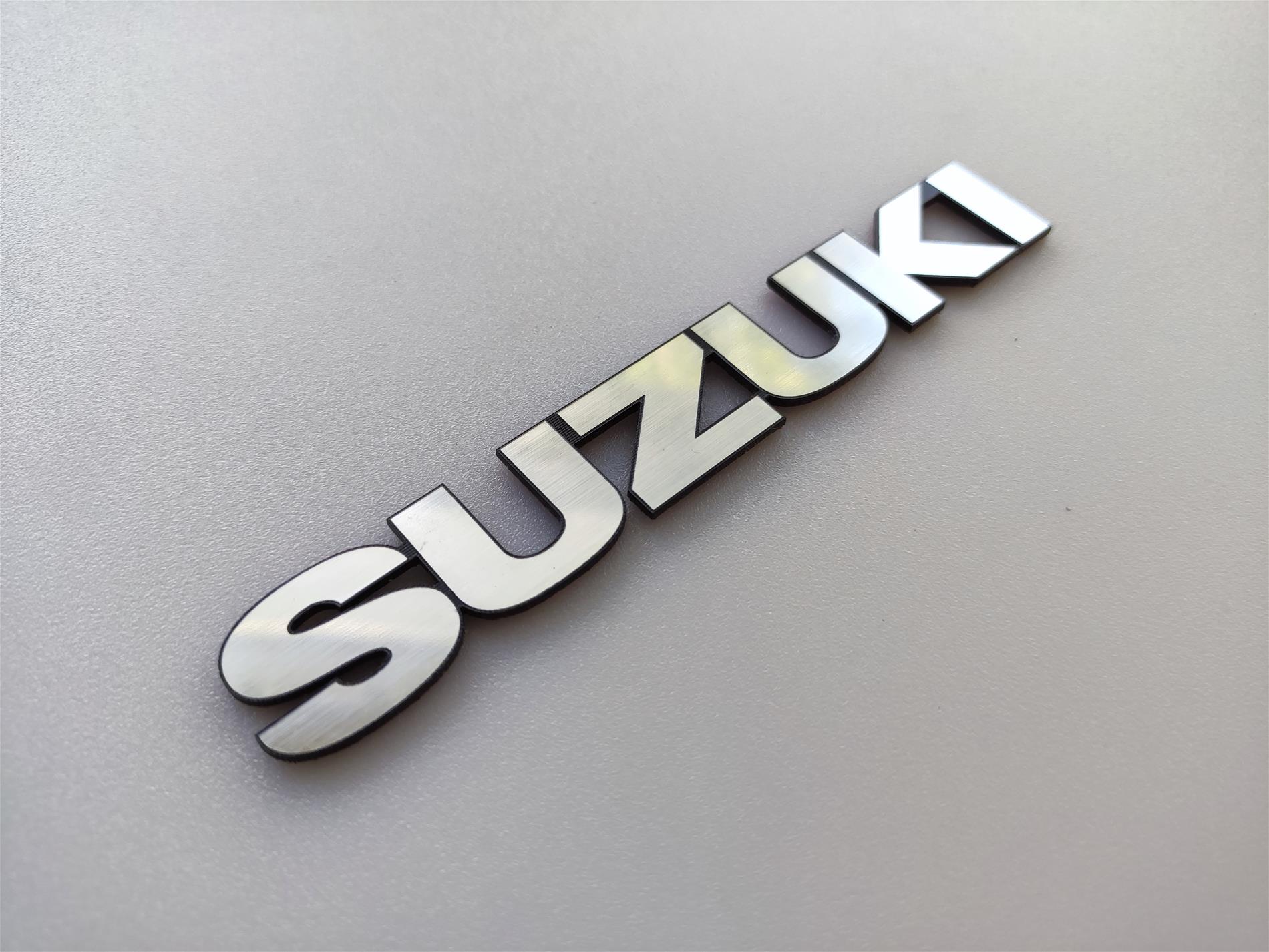 Suzuki bagaj yazısı - Görsel 1