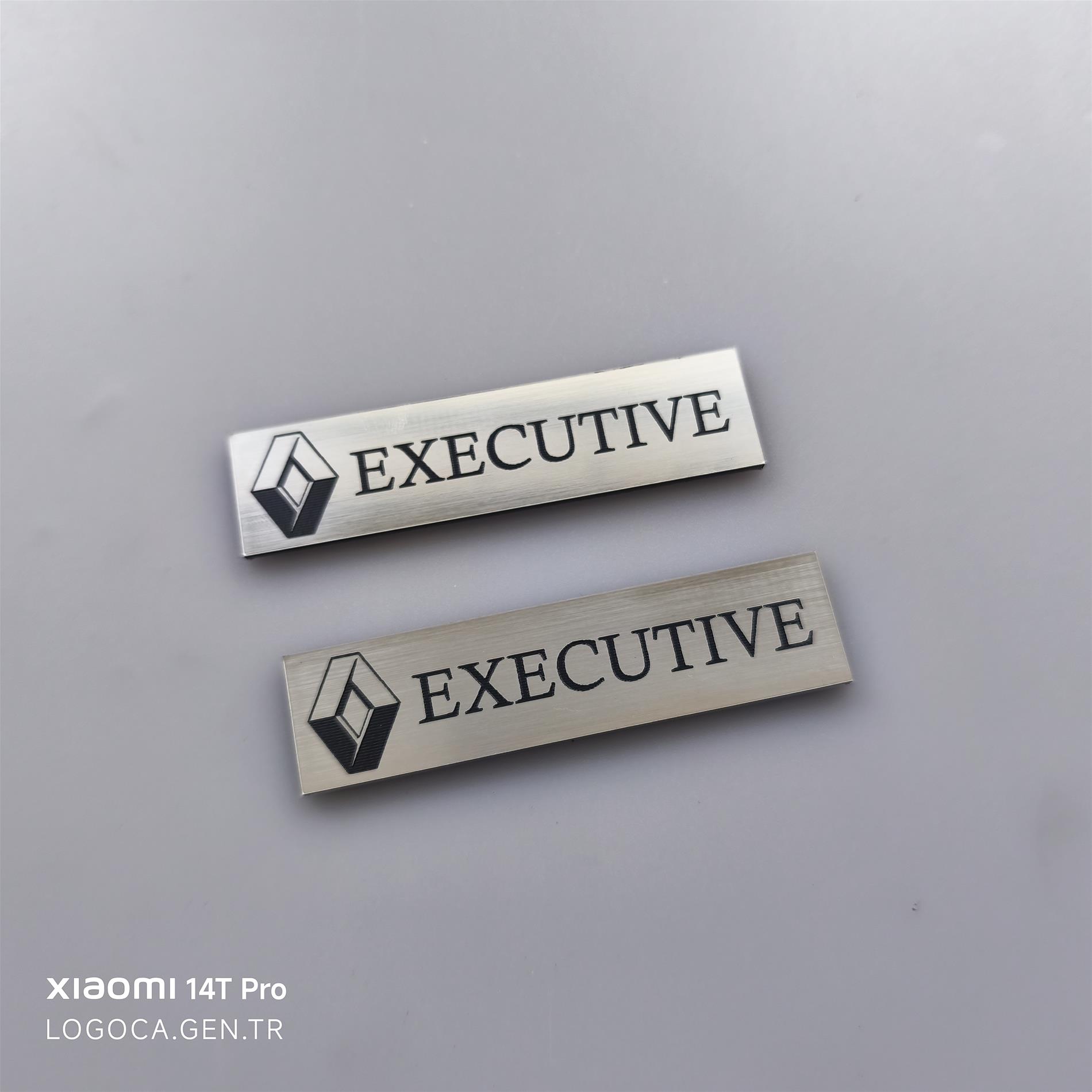 Renault  logolu Executive etiket 8x2cm -2 adet - Görsel 1