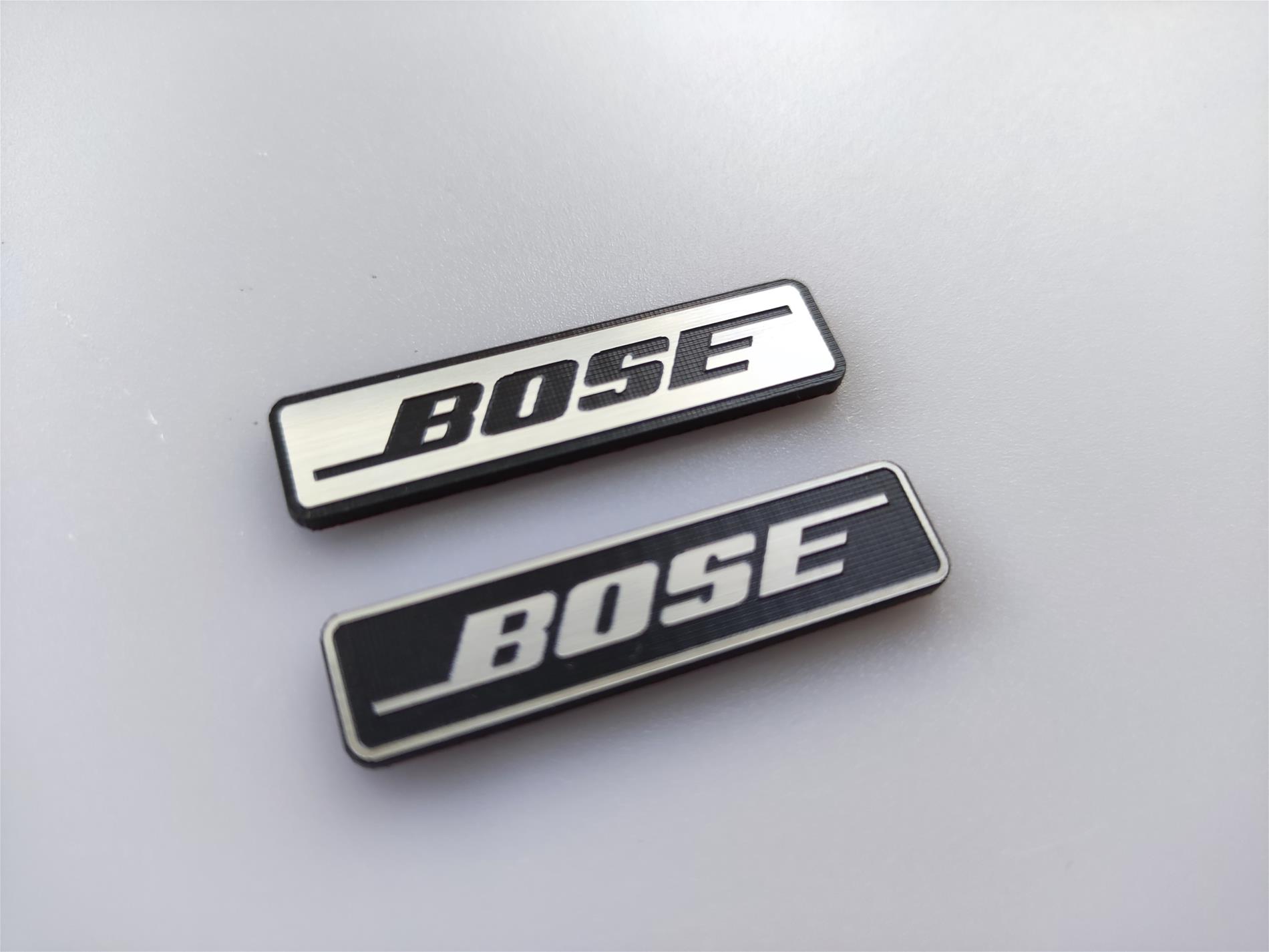 2 çeşit Bose logo gümüş üzeri siyah ve siyah üzeri gümüş yazı - Görsel 1