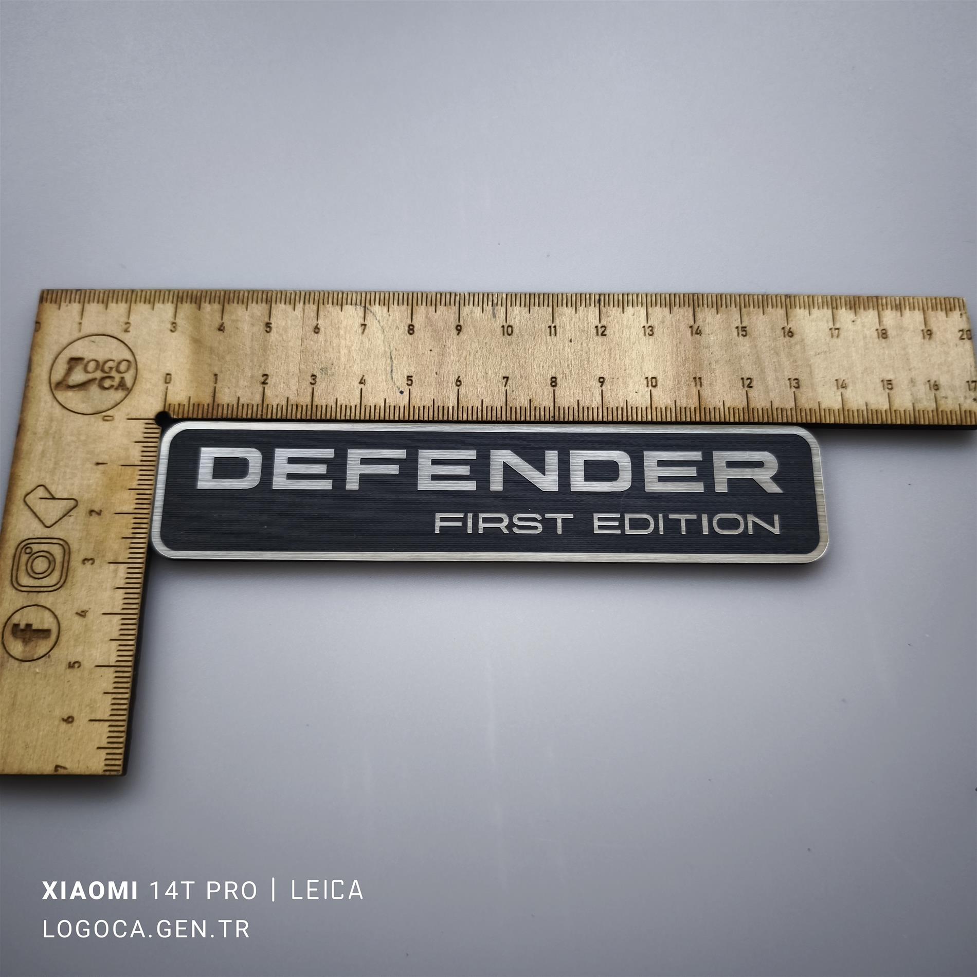 Land Rover Defender Fırst Edition etiket - Görsel 4