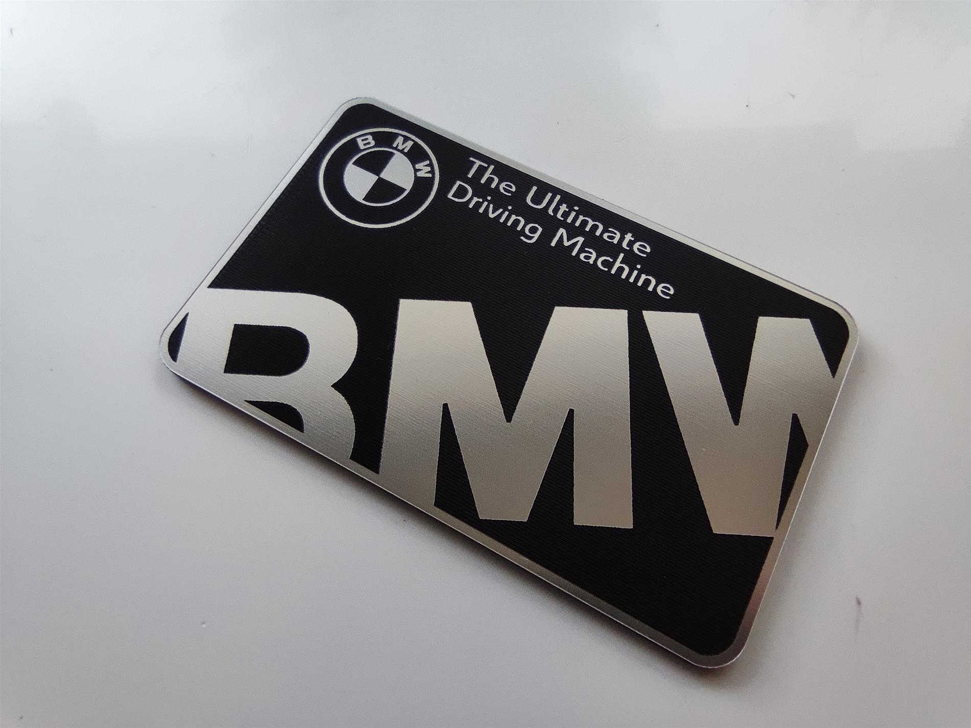 BMW siyah etiket The ultimate driving machine amblem decal - Görsel 1
