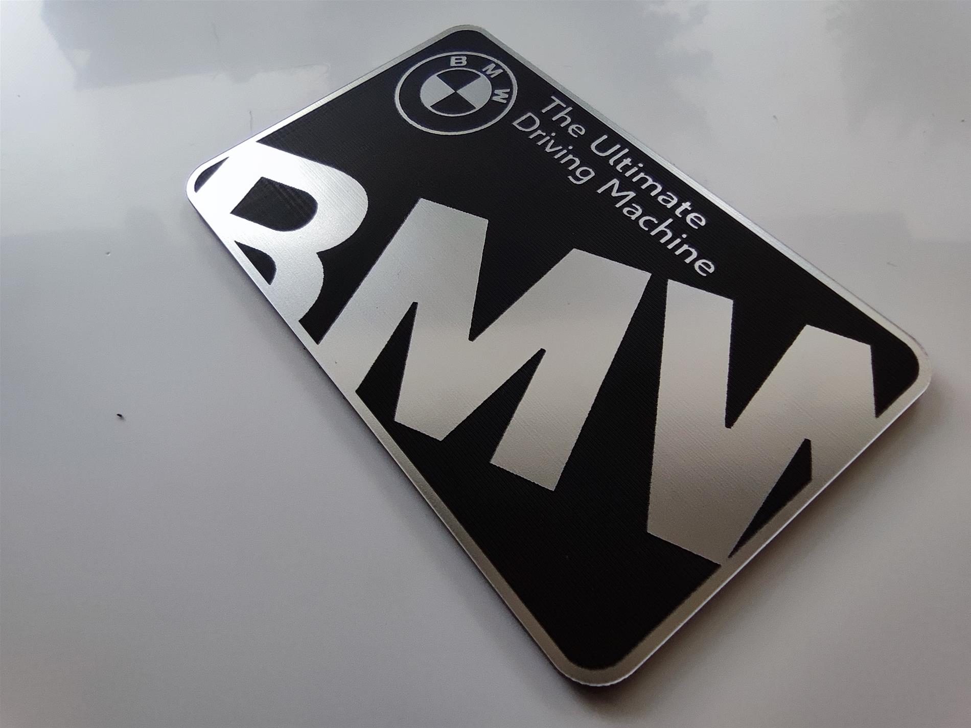 BMW siyah etiket The ultimate driving machine amblem decal - Görsel 4