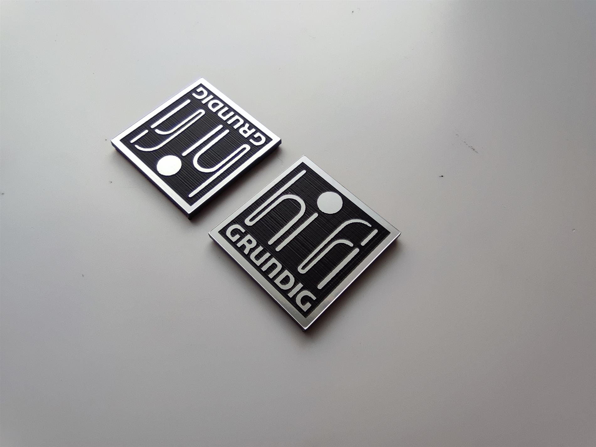 Grundig hifi logo etiket grundig yazısı alt kısımda - Görsel 3