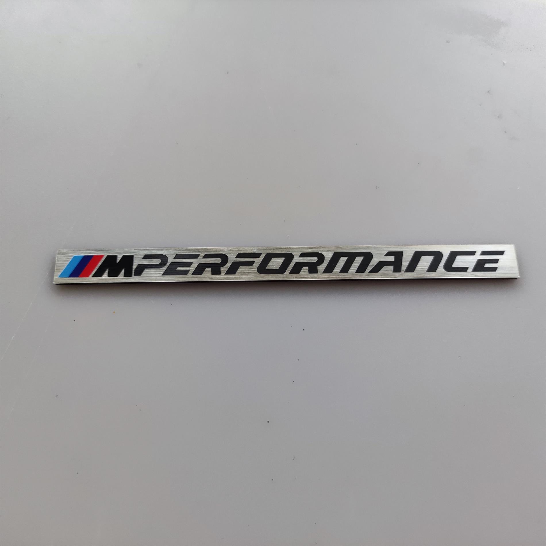 Yeni model BMW M Performance Etiket - Görsel 3
