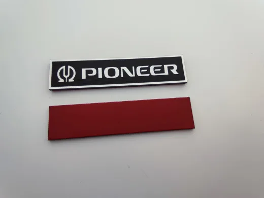 Pioneer Eski seri gümüş çerçeveli logo pioneer old series logo