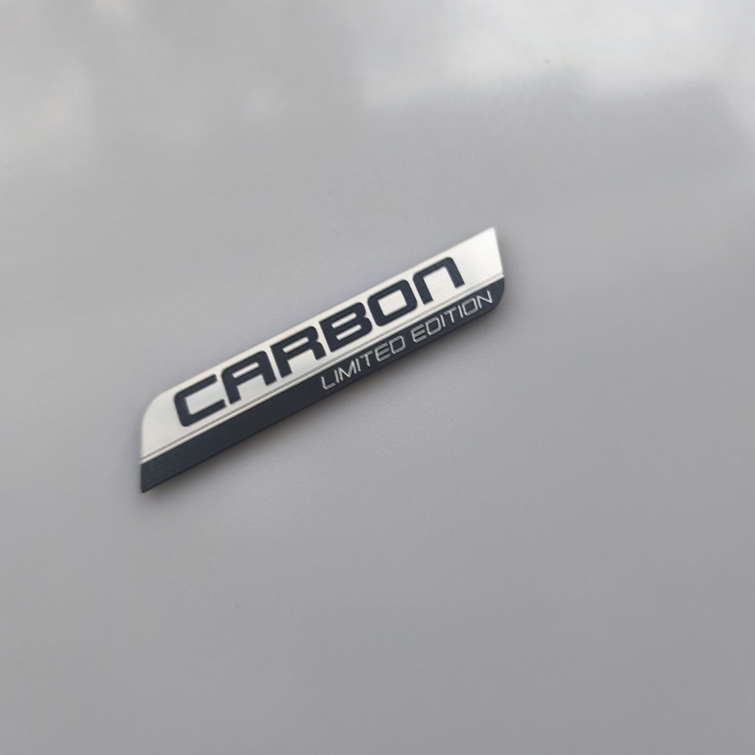 BMW Carbon Limited Edition Alüminyum Görünümlü plastik Etiket - Görsel 4