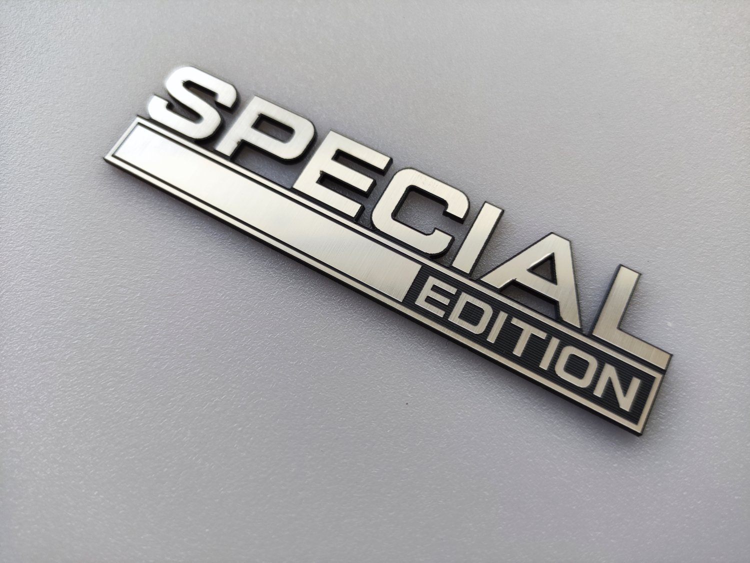 Kişiselleştiirlebilir Special Edition Yazısı - Görsel 3