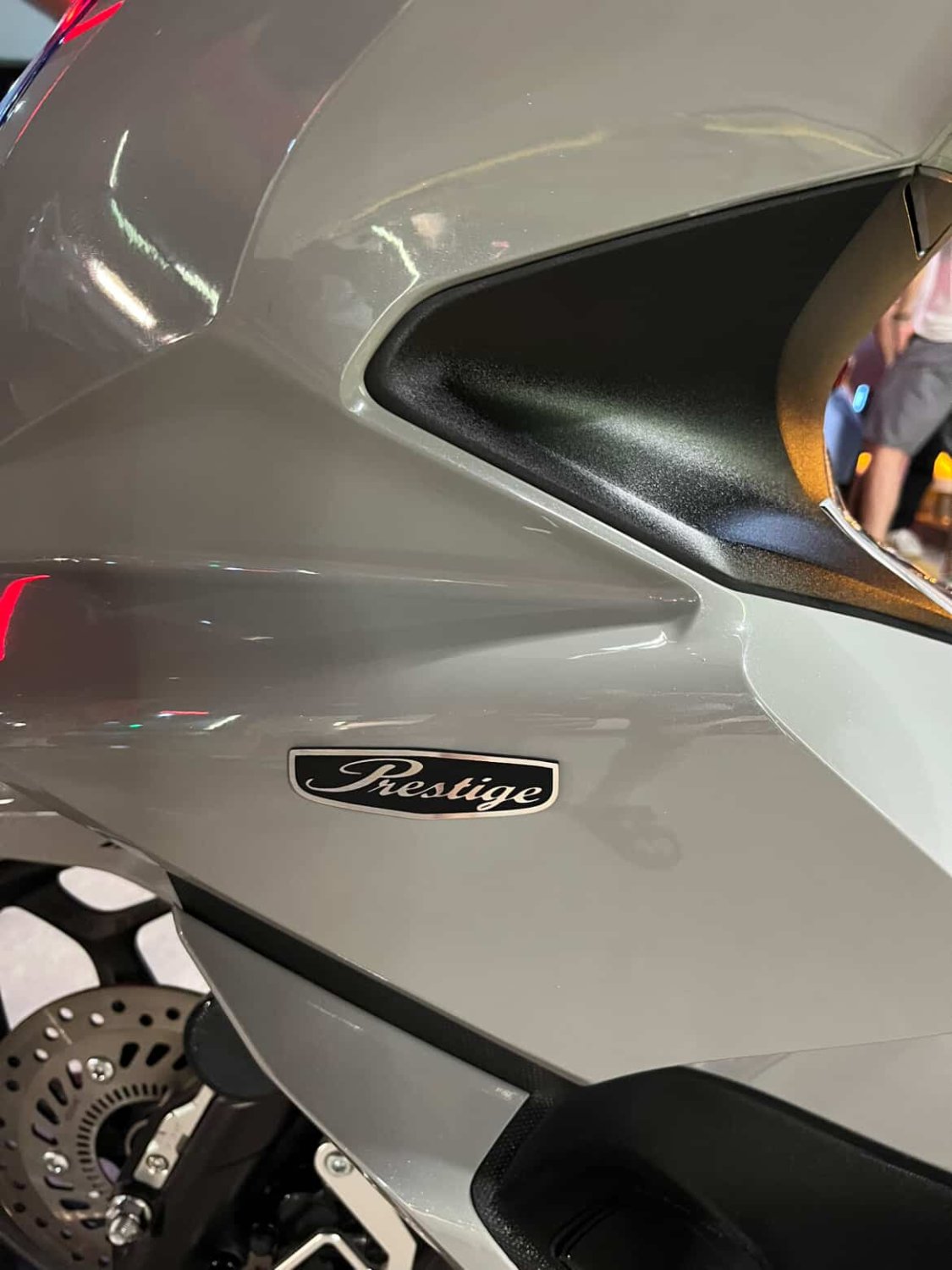 Honda PCX Prestige Etiket (2'li Takım) - Kaliteli ve Şık Motosiklet Aksesuarı - Görsel 1