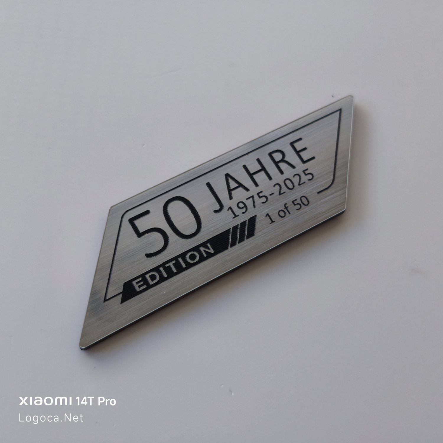 BMW 3 Serisi 50 Jahre Edition (1975-2025) Plastik Etiket - özelleştirilebilir Sınırlı Üretim sayısı (1/50) - Görsel 1