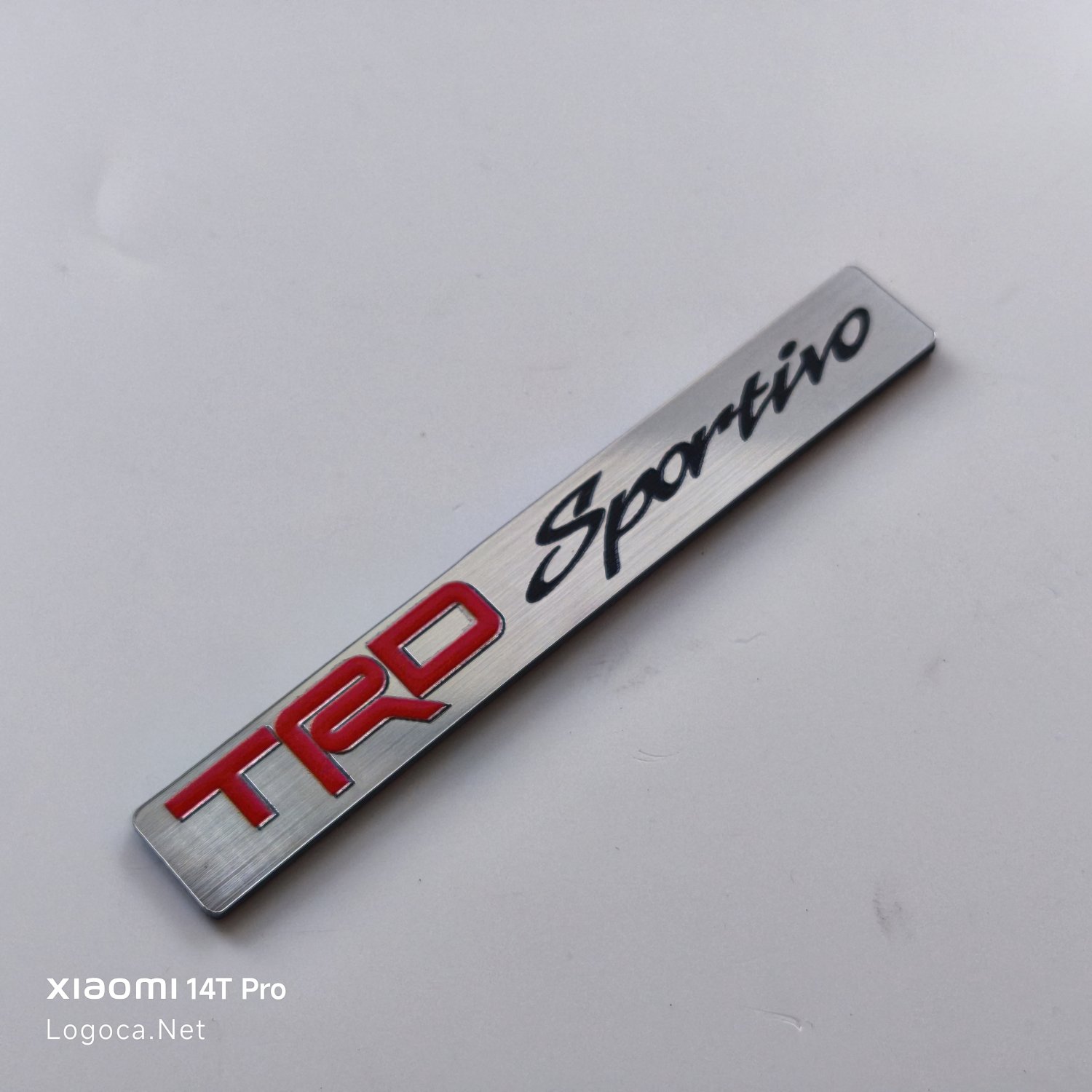 Toyota TRD Sportivo etiket gümüş kırmızı ve siyah renk karışımı ile kaliteli etiket - Görsel 2