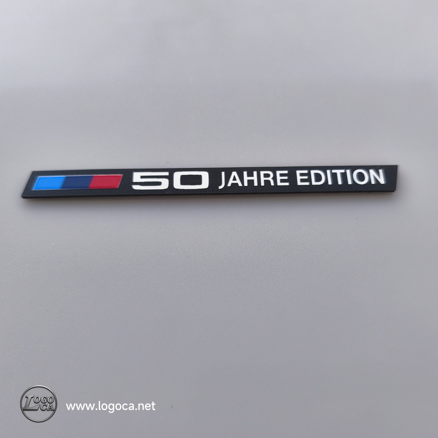 BMW  50 jahre edition plastik etiket - Görsel 3