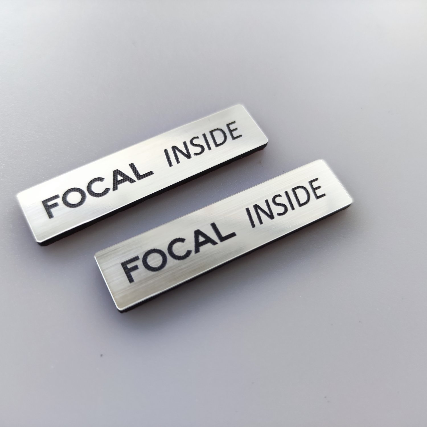 Focal inside logo 2 adet - Görsel 1