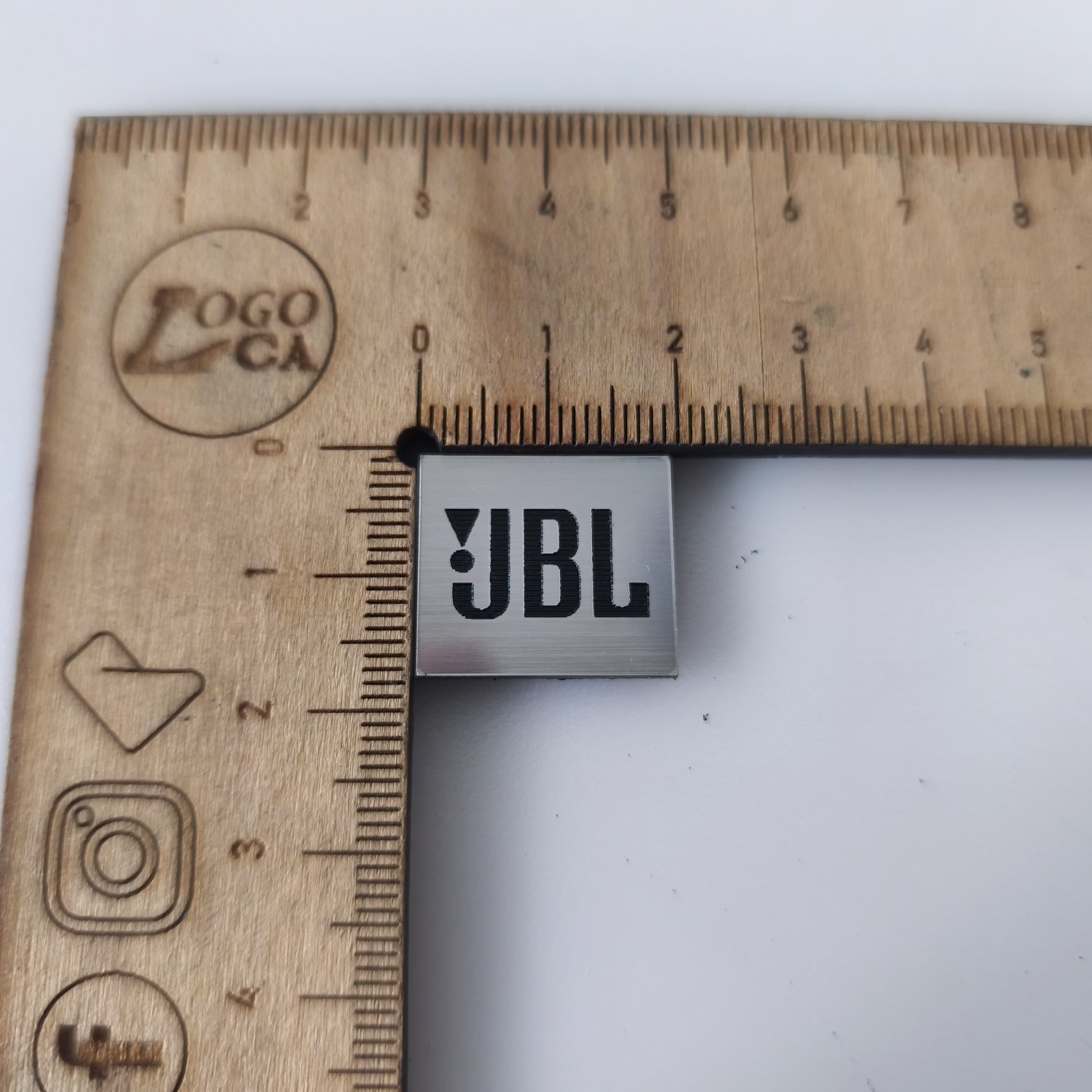 JBL Gümüş Renk siyah yazılı Dikdörtgen plastik etiket , 2 adet  - Görsel 2
