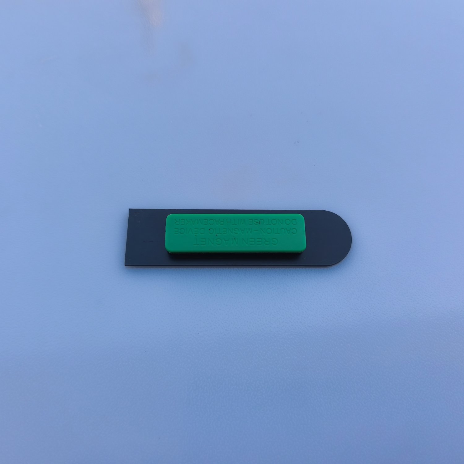 Özelleştirilebilir Şık Mıknatıslı Yaka Kartı 7,5x2cm - Pratik ve Zarif Çözüm için Hemen Tasarla - Görsel 9
